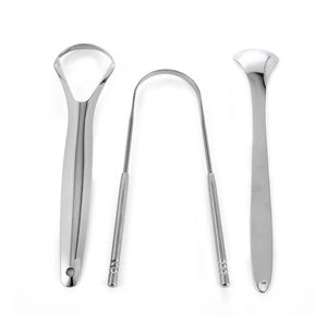WORLD PRECISION SURGICAL Juego de 3 Limpiadores y Raspadores de Lengua Reutilizables de Acero Inoxidable en Forma de U y Cuchara para un Aliento Fresco - Product Image 1