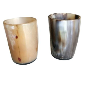 Verre à shot en corne poli, style animal, tasse à boire viking, artisanat naturel, verres à bière de Noël - Product Image 1