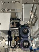 Machine d'emballage automatique en pyramide VFFS pour sachets triangulaires, idéale pour le thé, les snacks, les granulés et les sachets Keypack