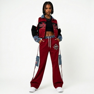 Ensemble deux pièces en jean style streetwear oversize pour femme, veste slim et pantalon long, ensemble décontracté et tendance - Product Image 1