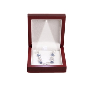 Emballage vide en bois pour bijoux Boîte de luxe granuleuse pour bijoux et bagues en diamant - Product Image 4