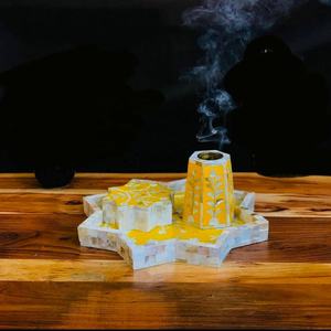 Brûleur d'encens Bakhoor arabe unique fait à la main en bois blanc avec incrustation d'os de nacre Taille de cadeau standard - Product Image 3