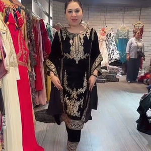 ชุดเดรสแบบดั้งเดิม Dhoti Midi Salwar Kameez สำหรับผู้หญิง ใส่ได้ทุกฤดู เหมาะสำหรับงานแต่งงาน งาน Diwali งานปาร์ตี้ ผ้ากำมะหยี่ ปักลายหนัก พิมพ์ลายดิจิทัล แห้งเร็ว - Product Image 1