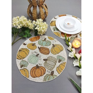 Salvamanteles de Cuentas de Vidrio Redondas Hecho a Mano con Diseño de Calabaza de Acción de Gracias, Decoración de Mesa para Cenas de Cosecha, Diseño Rojo y Blanco - Product Image 6