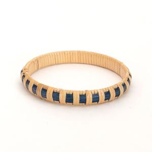 Bracelets en rotin faits à la main pour femmes et hommes, prix bas, fabrication artisanale. - Product Image 3