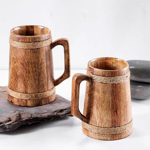 Jarra de Cerveza de Madera Hecha a Mano con Acabado Sheesham, Estilo Barril, Ligera y Duradera, para el Hogar, Bar, Cafetería y Regalo para Fiestas - Product Image 3
