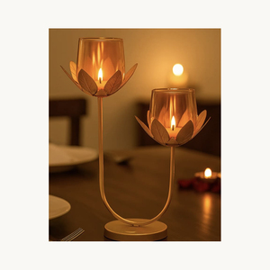 Portavelas de Metal Premium con Cuatro Copas Doradas, Nuevo, Elegante, Personalizado, Moderno, Decorativo para el Hogar y Bodas - Product Image 5