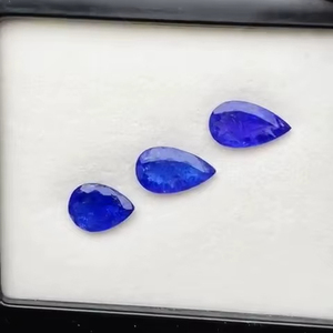 Tanzanita natural tallada en forma de pera, origen Tanzania, calidad AAA con brillo AAA, bonito color, perfecta para cualquier creación de joyería a precio económico. - Product Image 3