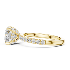 Anillo Art Deco Vinson Project Premium con Moissanita de 2 Quilates en Corte Cojín, Aro con Incrustaciones, Bañado en Oro Amarillo Claro sobre Acero Inoxidable - Product Image 2