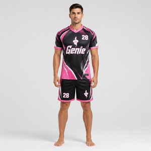 Kit d'équipe sportive haut de gamme avec tissu polyester respirant, construction confortable et mouvements flexibles pour le football - Product Image 1