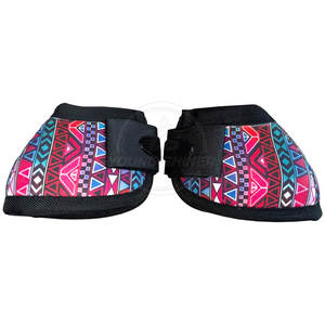 Bottes de protection pour chevaux en cuir de différentes couleurs, design personnalisé, taille sur mesure, confortables - Product Image 1