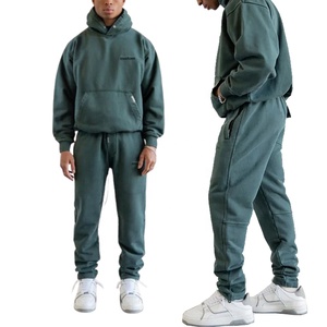 Chándal de fábrica de ropa de calle al por mayor LOW MOQ sudadera de lana gruesa pulóver Sudadera con capucha y pantalones de chándal desgastados de gran tamaño - Product Image 2