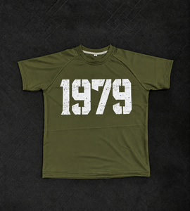 เสื้อยืดสีชมพูขนาดใหญ่พิเศษ พิมพ์ลายกราฟิกปี 1979 ผ้าฝ้าย สตรีทแวร์ วินเทจ ยูนิเซ็กส์ เสื้อยืดเปล่า รับผลิตแบบ OEM ODM - Product Image 5