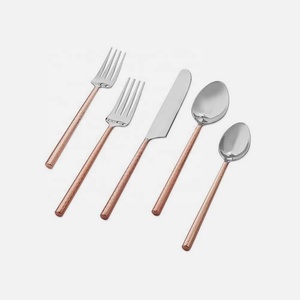 Couverts en acier inoxydable à long manche en or de luxe avec design unique Couverts en argent moderne de haute qualité - Product Image 1