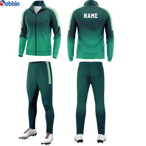 Conjuntos Deportivos Personalizados de Venta Caliente, Trajes de Fútbol Personalizados para Hombre, Conjuntos Deportivos con Logotipo Personalizado, Trajes para Correr para Hombre - Product Image 1