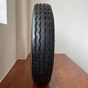 Neumático de Camión Ligero KUMA K701 de Alta Calidad, 205-225 mm de Ancho, Caucho Natural Negro, 1 Año de Garantía, Gran Venta 2026 - Product Image 1