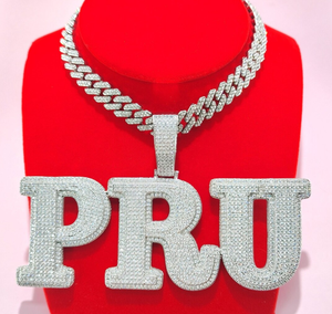 Pendentif lettre couleur argent, breloque moissanite, collier lettre en strass, bijou personnalisé avec nom, cadeau - Product Image 3