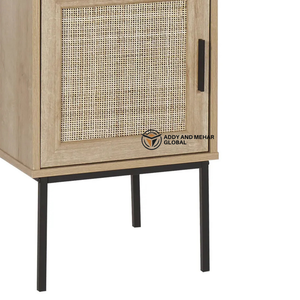 Mesita de Noche Moderna de Madera Clara con Puerta de Mimbre, Mesita de Noche Minimalista con Estante de Almacenamiento y Patas Metálicas, Estilo Escandinavo - Product Image 3