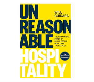 Hospitalidad Incomparable (Libro de bolsillo) - Una Clase de Maestría en Servicio y Liderazgo (Ficción, 455 Páginas, Venta al por Mayor) - Product Image 1