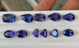 Piedras Preciosas Sueltas de Tanzanita Azul Natural en Formas Mixtas para la Elaboración de Joyas - Product Image 2