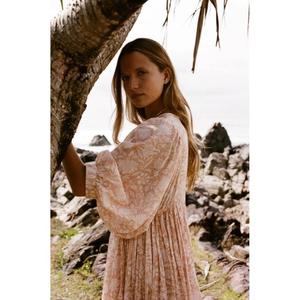 Vestido Mini Kyra Hecho a Mano de Alta Calidad en Color Albaricoque Rosado, Impreso con un Diseño Tradicional de Bloques Jaal - Product Image 3