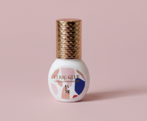 กาวต่อขนตาสีดำมาตรฐาน KC 1S แห้งเร็วกาวติดขนตามืออาชีพติดแน่นแน่นทนทานนานสำหรับร้านเสริมสวย - Product Image 1