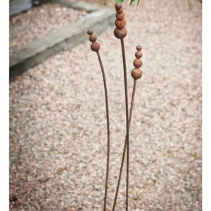 Moderna Estaca Metálica Apilable con Cuentas para Jardín, Escultura Vertical Rústica Moderna para Césped, Adorno Exterior - Product Image 1