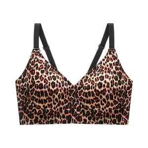 Sujetador con estampado de leopardo disponible en stock, de moda, con copa profunda, sin aros, con soporte, fino, sin borde, con cierre trasero tipo chaleco, talla adulta. - Product Image 1