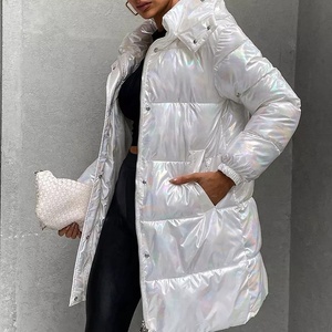 Manteau matelassé de haute qualité, vente en gros, mode chaude, blanc, doudoune d'hiver, coupe-vent, court dames, manteau rembourré brillant - Product Image 6