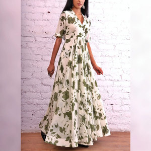 Robe longue imprimée pour femme, motif floral magnifique, coupe décontractée, matière douce, élégante, vêtements décontractés pour femmes - Product Image 4