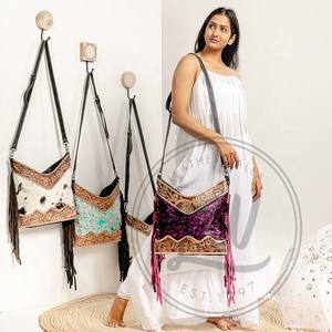 LW Venta caliente pelo en metálico occidental mano Tooled cuero bandolera flecos bolso personalizado cuero de vaca genuino monedero para mujer - Product Image 1