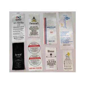Étiquette de soin en satin blanc 30 mm rectangulaire à coudre, imprimée avec des instructions d'entretien pour vêtements RN7327 - Product Image 6