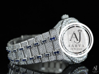 AARVA JEWELS Montre de luxe pour femme avec fermoir caché, résistance à l'eau 3 ATM, bracelet en moissanite, mouvement à quartz analogique, cadran en cristal de saphir