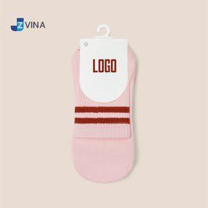 Chaussettes de Pilates à logo personnalisé JZVINA, 100% coton, couleur rose et bordeaux, grip intérieur double direction, antidérapantes pour femmes, yoga, barre - Product Image 1