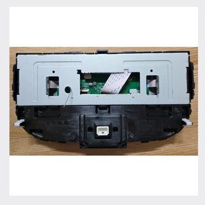 Repuestos de automóviles: Pantalla táctil usada para radio multimedia, pantalla de visualización, configuración de teléfono doméstico, panel de advertencia, repuestos coreanos para automóviles. - Product Image 5