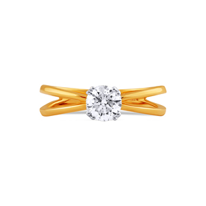 Anillo de Diamantes Solitario Brilliant Allure, Oro Amarillo de 14K, Anillo Solitario para Mujer con Diseño de Banda Entrelazada y Acabado Pulido - Product Image 3