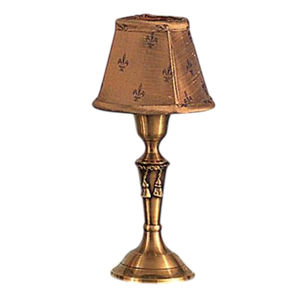 Elegante Lámpara de Mesa de Latón Pulido con Pantalla Cuadrada Blanca y Cadena Dorada, Lámpara de Escritorio Moderna para el Hogar y Hoteles - Product Image 5