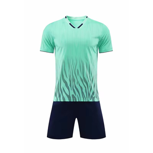 เสื้อฟุตบอลใหม่ ระบายอากาศได้ดี แขนสั้น คุณภาพสูง ปรับแต่งได้ ชุดกีฬา - Product Image 1