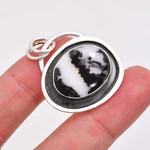 Pendentif en turquoise buffle blanc, collier en argent sterling 925, bijou artisanal de luxe, cadeau pour femme - Product Image 6