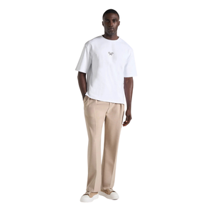 Camiseta de Manga Corta con Cuello Redondo para Hombre, Diseño Gráfico de Cancha de Tenis en la Espalda, Estampado Pequeño en el Pecho, Corte Relajado, Casual, Venta al Por Mayor, Personalizable, OEM, Camisetas de Algodón - Product Image 1