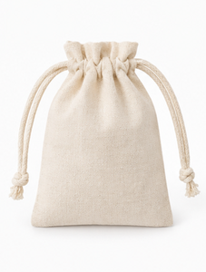 Sac cadeau en toile de coton avec cordon de serrage, pochette en mousseline écologique avec pompon, sac à bijoux en coton - Product Image 1