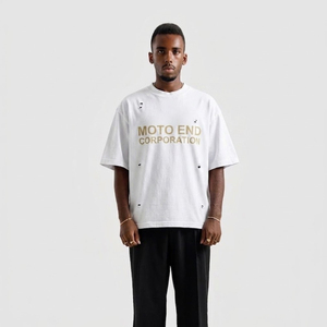 T-shirt blanc oversize Moto End Corporation à manches courtes, col rond, style streetwear, en jersey de coton, imprimé graphique vieilli pour homme - Product Image 1
