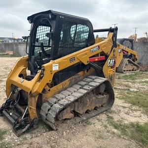 Tracteur utilitaire compact 4x4 d'occasion en excellent état, entièrement assemblé, avec moteur diesel 4 cylindres et pompe haute performance - Product Image 4