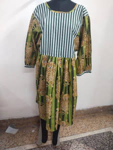 Ensemble coordonné imprimé pour femmes |   Ensemble chemise rayée rose à manches 3/4 et pantalon droit |   Ensemble deux pièces en coton pour fête, boutonné, lavable - Product Image 4