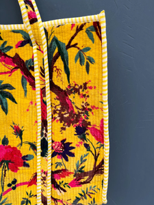 Sac fourre-tout en coton matelassé Kantha fait main, personnalisable, grand format, style bohème, pour la plage et les voyages, avec fermeture éclair, brodé, sac de shopping, intérieur portable - Product Image 5