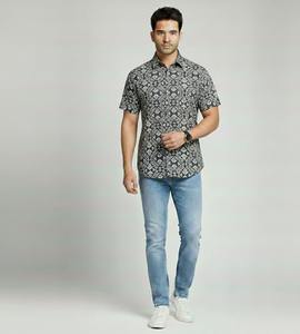 Camisa Formal de Hombre de Alta Calidad, Personalizada, con Cierre de Botones, Manga Corta, Estampado a Rayas, Tela Batik con Estampado a Mano, Cuello Clásico, 100% - Product Image 5