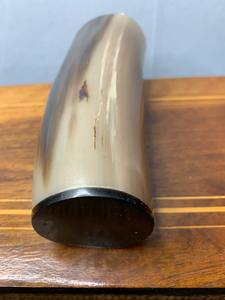 Artisanat naturel fait main, coupe à boire en agate sculptée à la main, verre à shot Viking, coupes en corne - Product Image 4