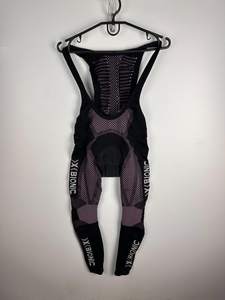 Pantalones Cortos de Ciclismo Reversibles Personalizados de Alta Calidad con Logotipo Personalizado Unisex con Bolsillos para Teléfono Ecológicos de Secado Rápido - Product Image 4