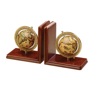 Sujetalibros de diseño vintage estilo globo terráqueo antiguo, diseño de dragón Poseidon de madera estilo italiano, soporte decorativo para libros, decoración para el hogar, la oficina o el escritorio. - Product Image 1