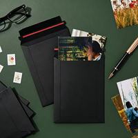 Enveloppes rigides personnalisées vierges imprimables en carton auto-adhésives pour l'emballage d'échantillons de marchandises e-commerce